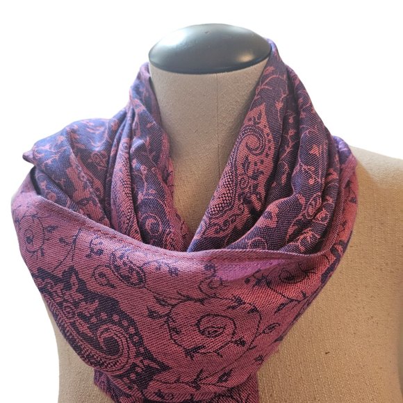 Gorgeous Pink and Purple Pashmina Scarf - Picture 4 of 7